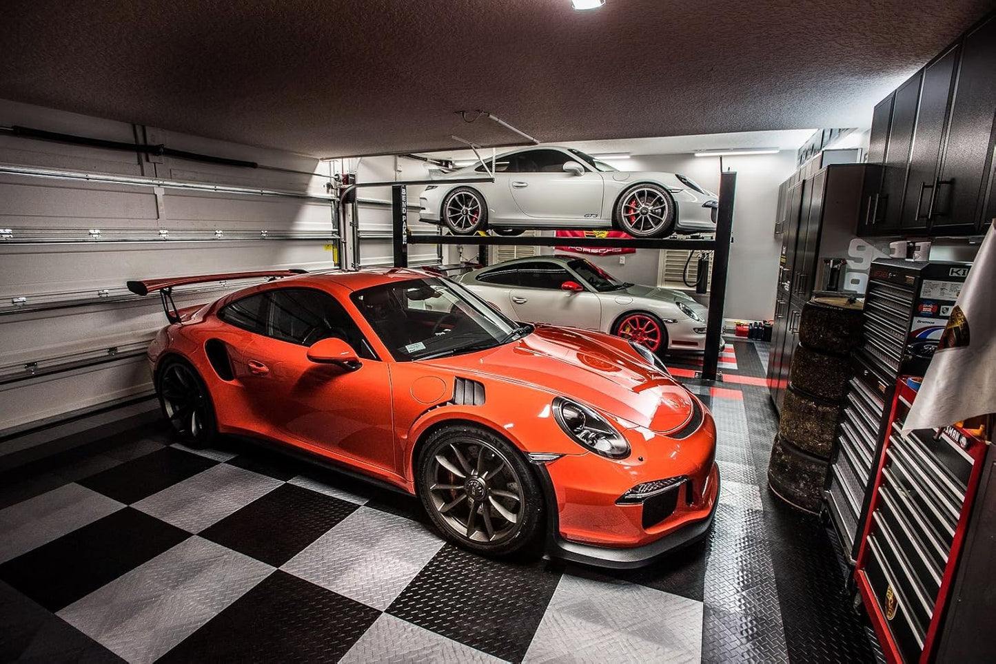 Big Floors RaceDeck Diamond Plate Design, Durable Interlocking Modular Garage Flooring Tile (Beige, 12 Pack of 12 x 12" Tiles)